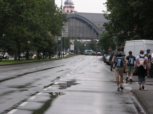 16:29 Uhr: Turiner Strae (Nord-Sd-Fahrt) ist gesperrt. - © gf 2005